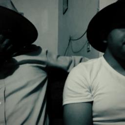 Me Pego La Gana Song Lyrics And Music By Los Traviesos De La Sierra Arranged By Jaligabrielcali On Smule Social Singing App