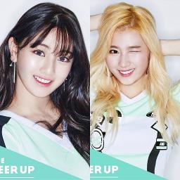 Sana Jihyo Cut Cheer Up Song Lyrics And Music By Twice Sana X Jihyo Arranged By Mindyphang On Smule Social Singing App