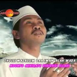 SHOLAWAT BADAR | KH.Anwar Zahid - Song Lyrics And Music By KH. Anwar ...