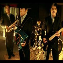 La Camioneta Gris Song Lyrics And Music By Los Incomparables De Tijuana Arranged By Pizeto On Smule Social Singing App