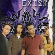 Mengintai Dari Tirai Kamar Song Lyrics And Music By Exists Arranged By X Irpuz On Smule Social Singing App