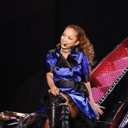 Live New Look Song Lyrics And Music By 安室奈美恵 Arranged By Tk From 908 On Smule Social Singing App