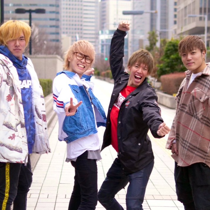 アバみ Remix Song Lyrics And Music By スカイピース Feat もち Einshtein Arranged By Melody 5thsings On Smule Social Singing App